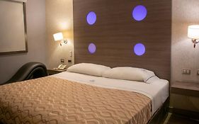 Hotel Muy Cdmx, Hotel Romántico